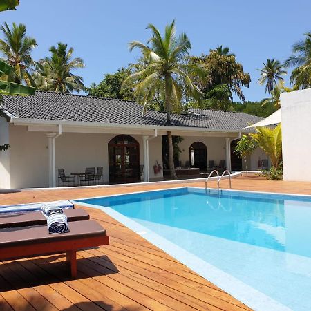 Bella Vita Aluthgama Exterior photo