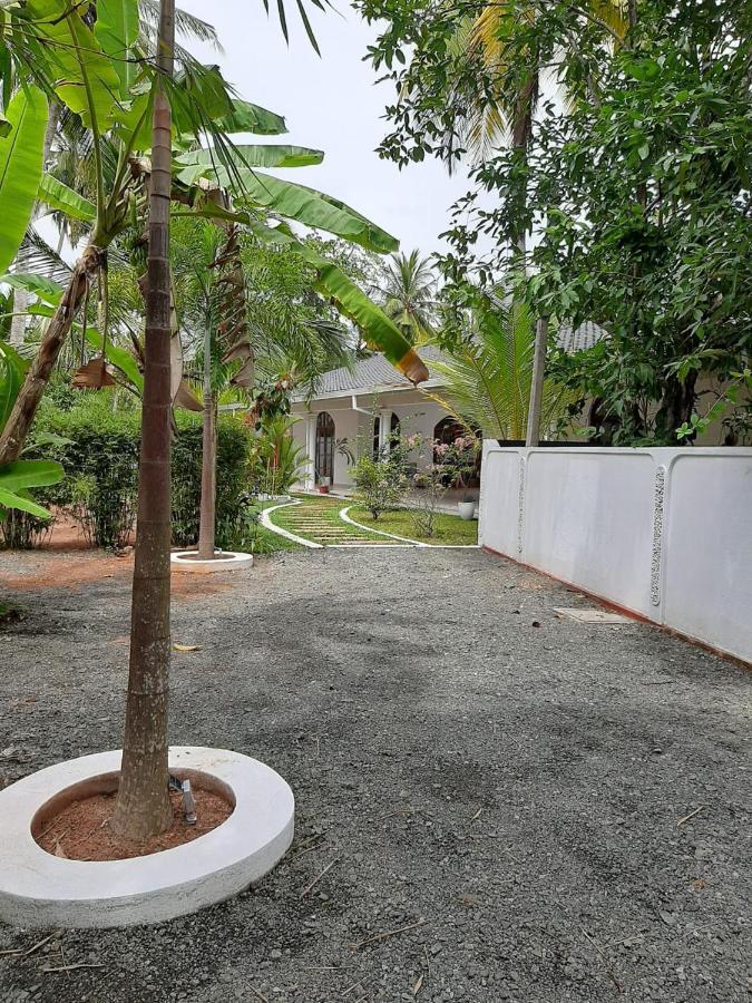 Bella Vita Aluthgama Exterior photo